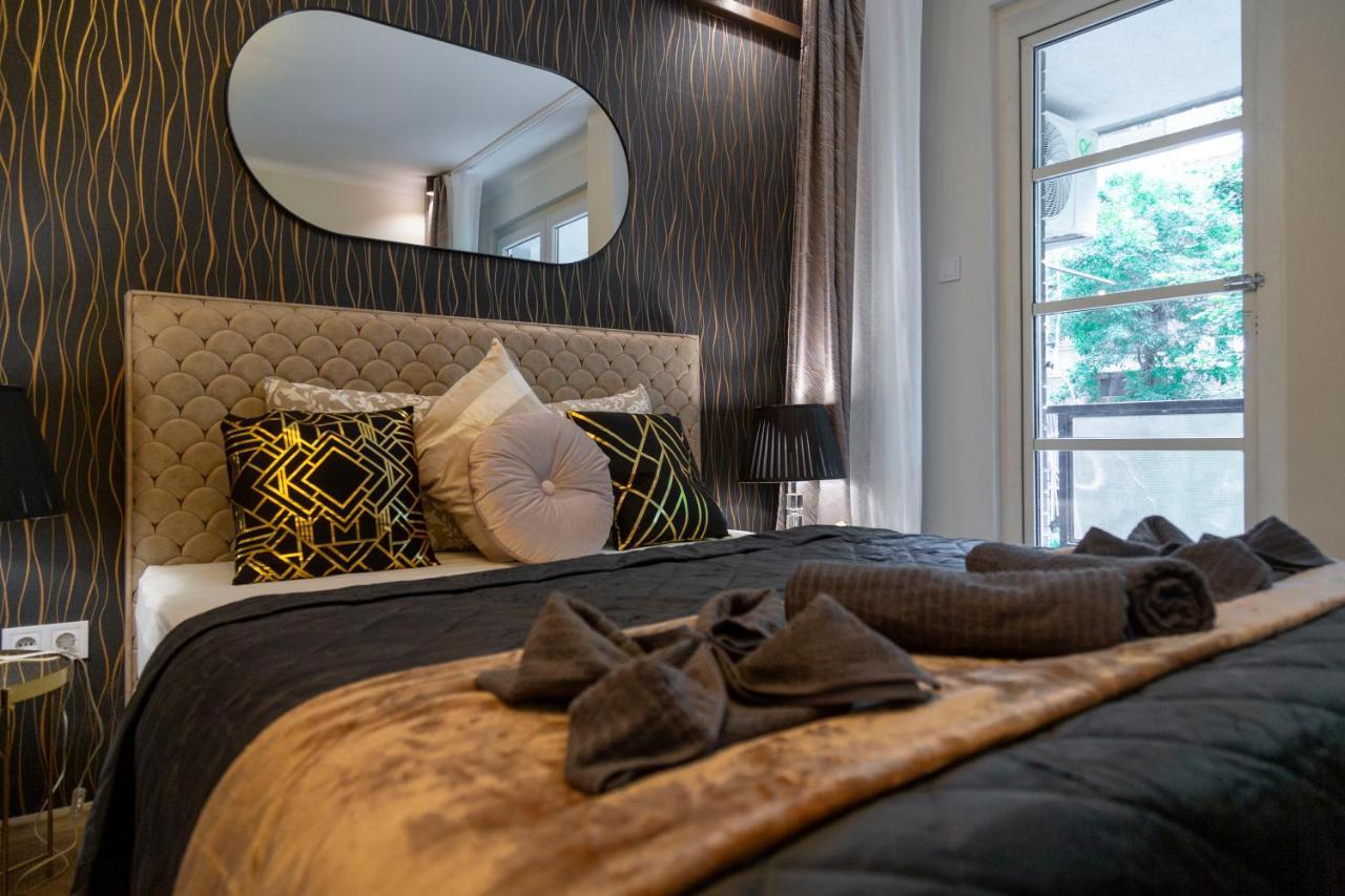 Stylish Quentin Apartment In The King Street Boedapest Buitenkant foto