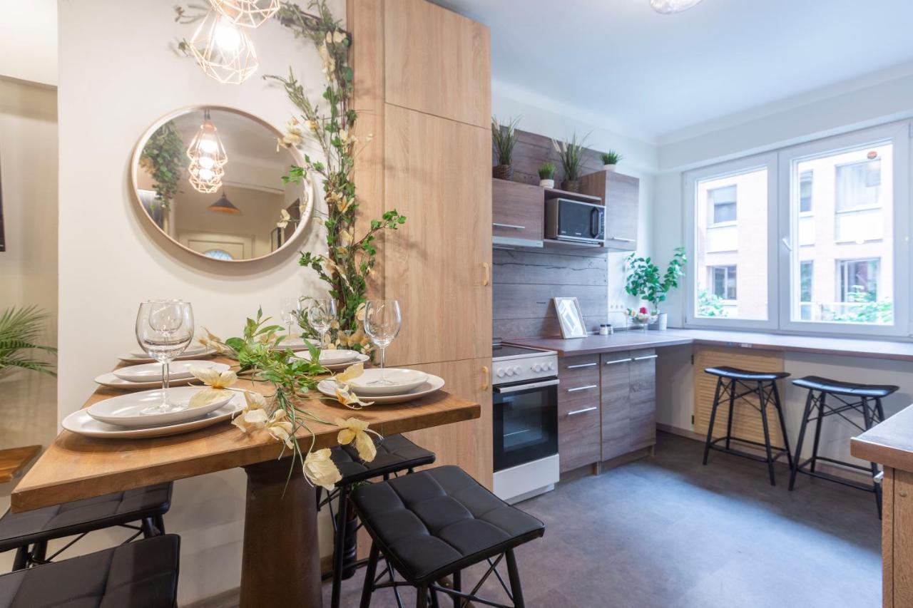 Stylish Quentin Apartment In The King Street Boedapest Buitenkant foto